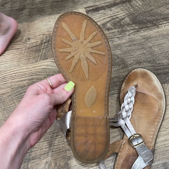 Born Sandals - Picture 3 of 5